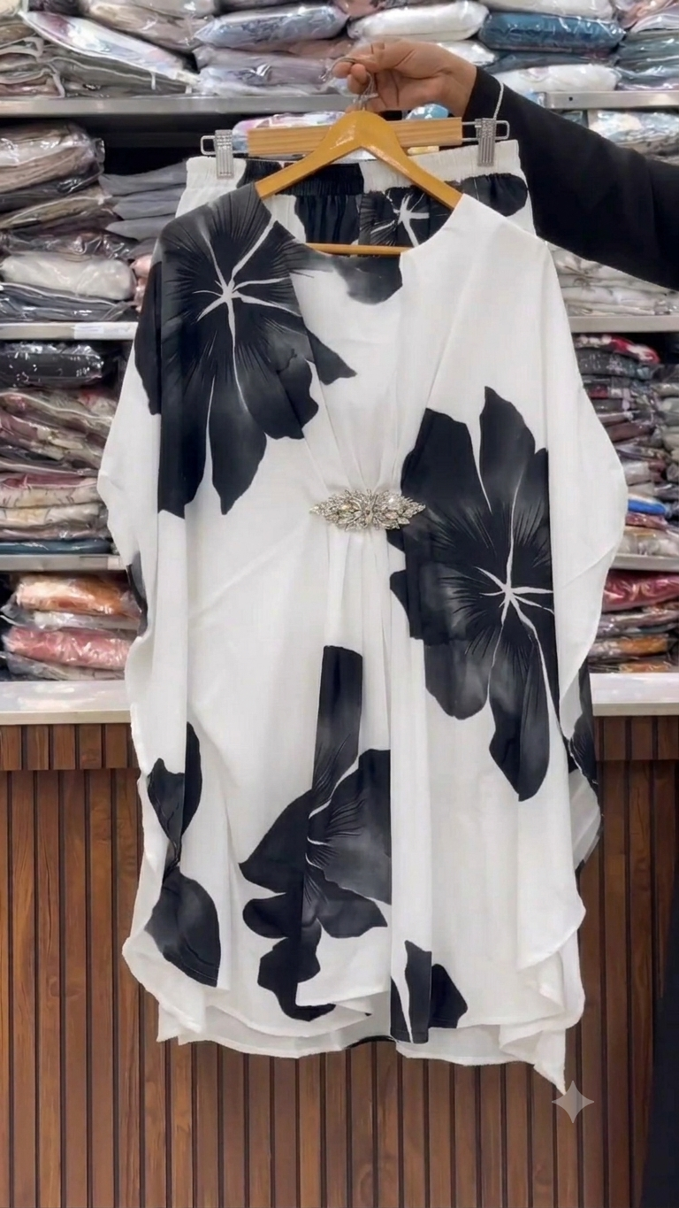 ✨ Digital Floral Kaftan Black